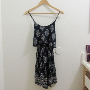 HOLLISTER SUNDRESS - SMALL